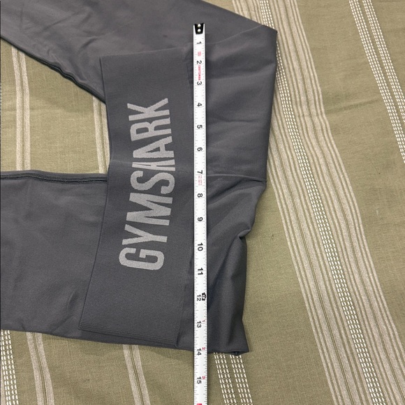 Gymshark Women's Charcoal Leggings - Picture 5 of 5